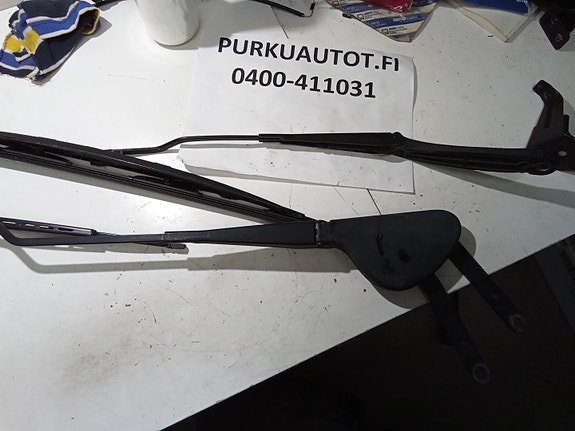 Mb-c w203 pyyhkimen varret tuulilasi 2002