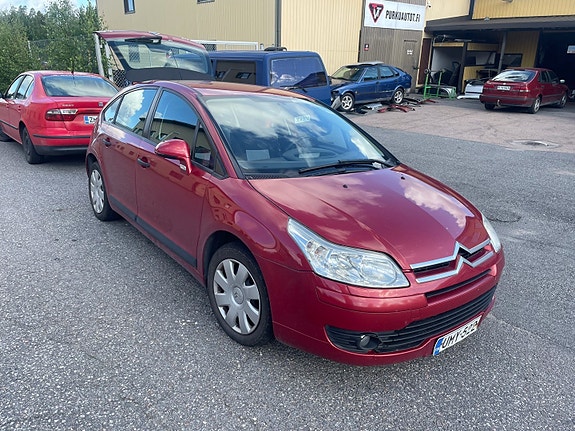 Citroen c4 varaosina 4kpl vtr ym