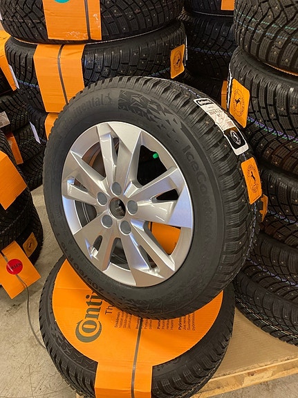 4kpl Uudet 205/60R16 Continental nasta + 5x108 16