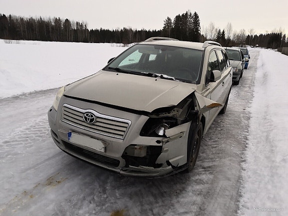 Toyota Avensis 1.8VVT-i Farm. -04
