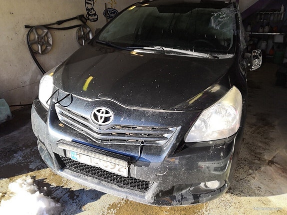 Toyota Verso 2.0 D-4D -12