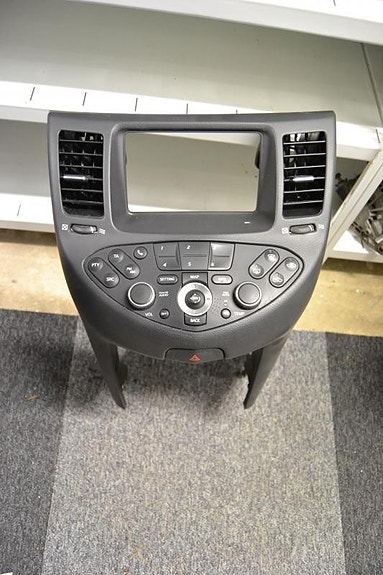 Nissan Primera vm.-04 radio/kehys
