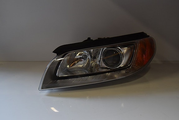 Volvo V70/S80 08-13 ajovalo vasen