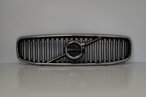 Volvo V90 -18 etusäleikkö