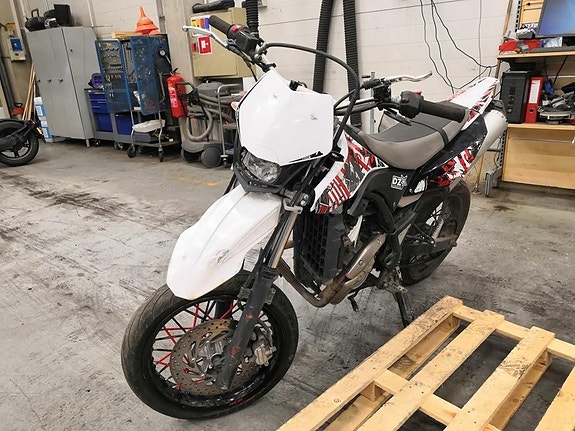 Yamaha WR 125 X 2012 osia