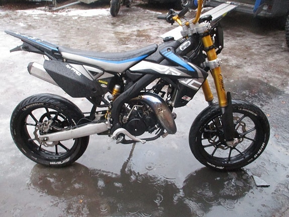Rieju Drac 50 SM PRO 2016 osia