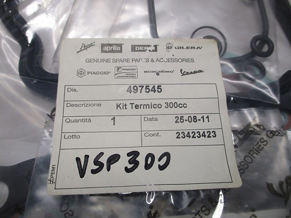 Piaggio Vespa 300 2010 alkuperäinen tiivistesarja