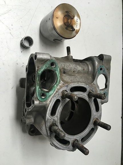 Honda CR 125 1990 osia