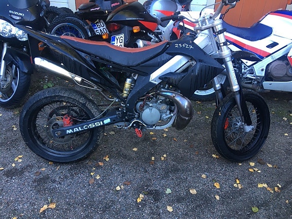 Derbi DRD SM 50 Pro 2009 osia