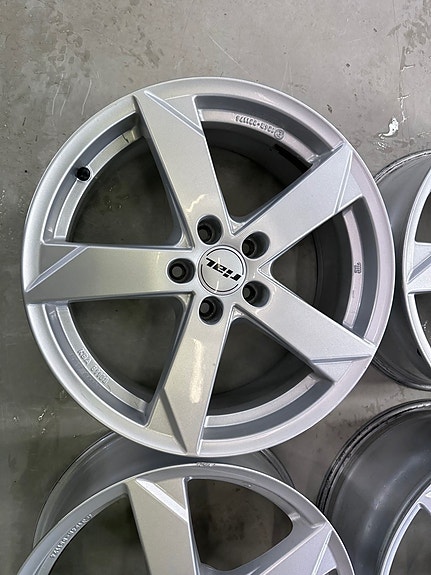 Rial vanteet 7,5Jx18, ET-45