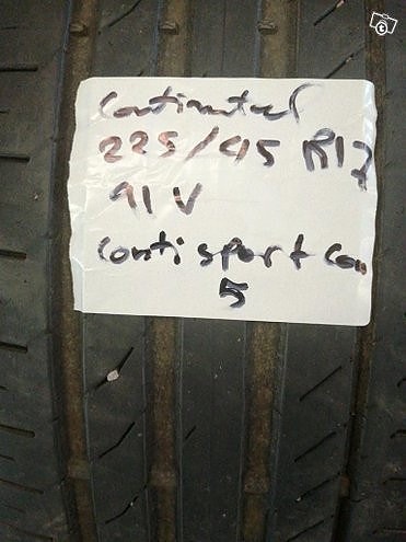 Kesärenkaat 225 45 R17 continental Q43