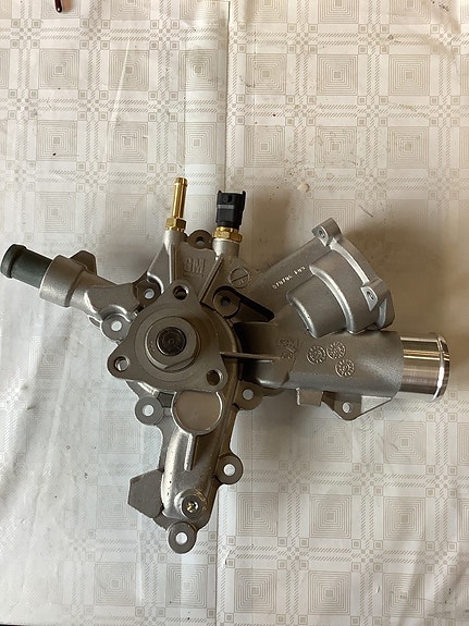 24469102 Vesipumppu Opel Astra,Agila,Tigra,Corsa
