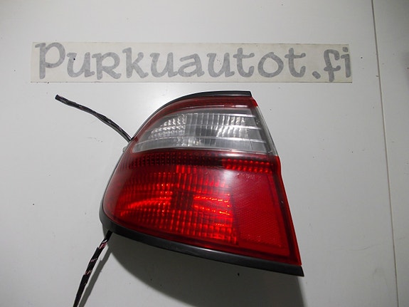 Nissan almera takavalo vasen 1999 ulompi