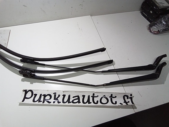 Peugeot 407 tuulilasin pyyhkimen varret 2007