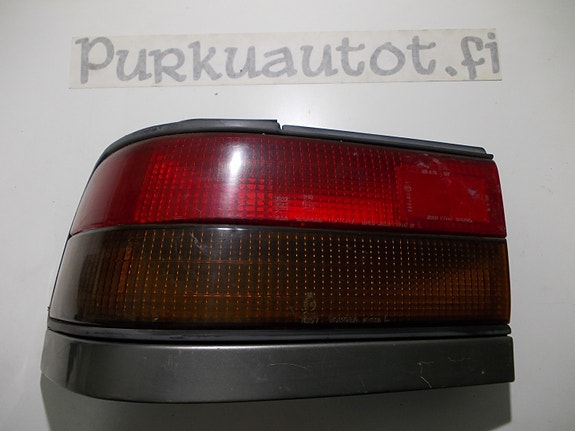 TOYOTA CARINA II takavalo vasen