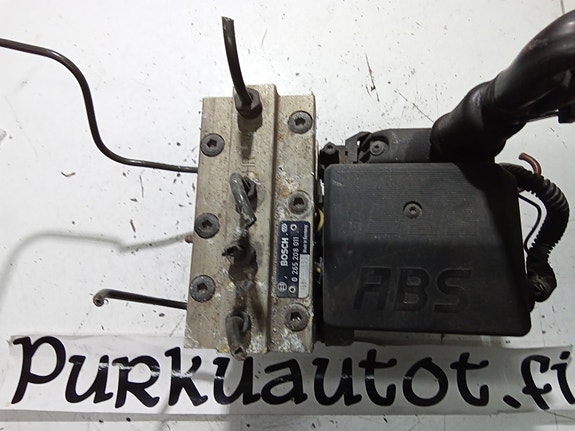 Opel calibra abs hydraulipumppu 1996