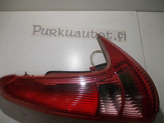 Peugeot 206 sw 2005 takavalo oikea