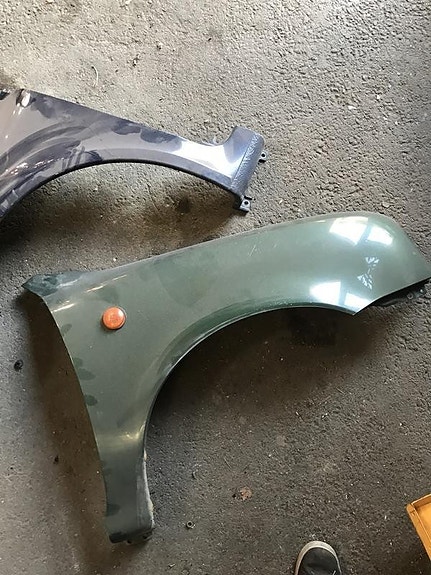 Nissan k11 lokasuoja oikea