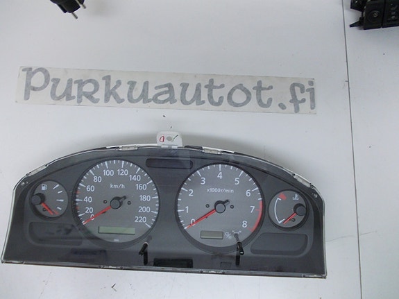 Nissan almera n16 mittaristo täydellinen 2000