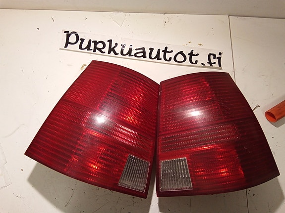 Vw golf farkku takavalo/vasen 2003