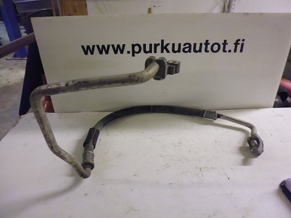 Toyota avensis Ilmastoinnin putki/letku 2007
