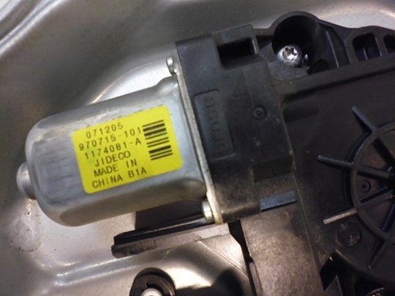Volvo v70 Lasinnostimen moottori 2008
