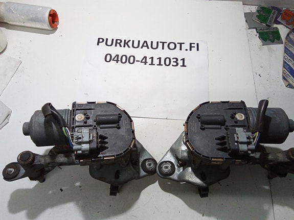 Peugeot 407 tuulilasin pyyhkimen mekanismi -07