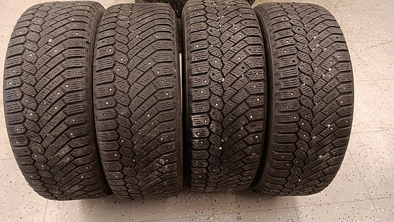 Continental 205/55R16 talvirenkaat Pintaa 6-8mm
