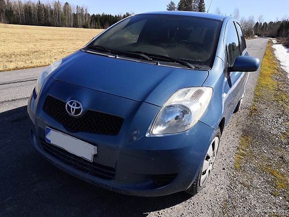 Toyota Yaris 1.3 -07