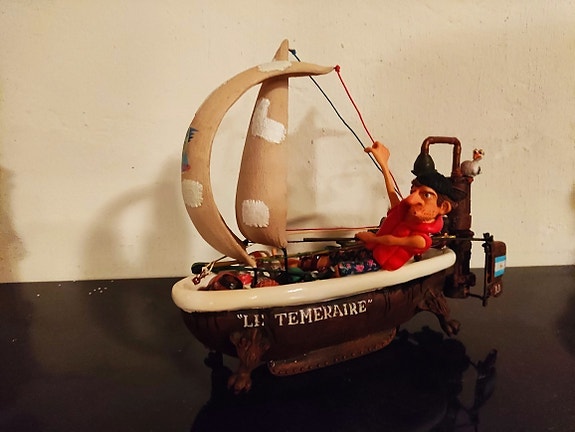 Product image 1 of 6