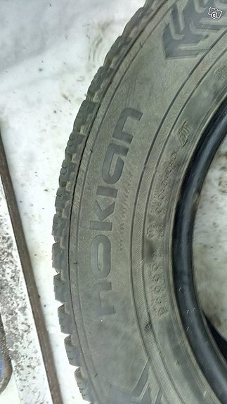 4x195/65R15 Nokian Hakkapeliitta 8 nastat