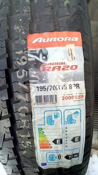 195/70R15 C Aurora RA 20 kesärenkaat