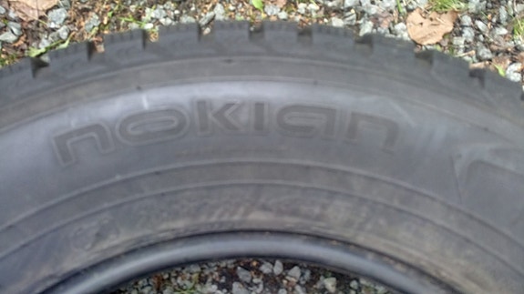 1x 205/70R15 Nokian HKPL 5 nastarenkaat