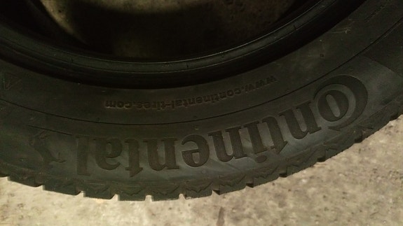 4x 235/55R17 Continental Contact 6 kitkarenkaat