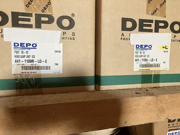 VW Passat Ajovaloumpio Oikea/Vasen 4/88-8/93