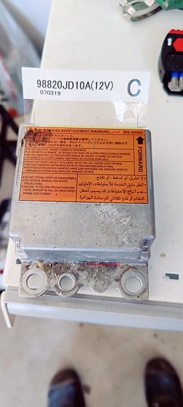 Nissan Qashqai , +2, airbag ohjaus moduuli
