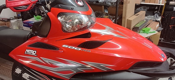 Polaris IQ 600 Kuomu