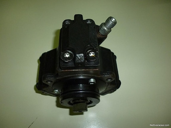 Mercedes E 320 Cdi W210 korkeapainepumppu
