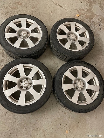 Mercedes E 211 Kesärenkaat + alut 17"