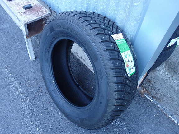 Product image 1 of 8