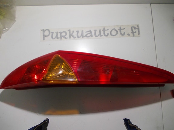 Fiat punto 2003 takavalo vasen