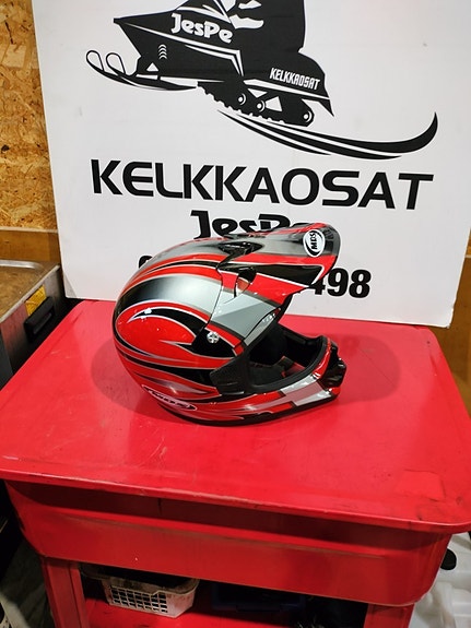 Mds kypärä uusi.