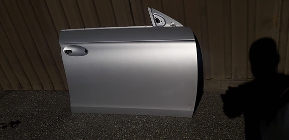 MB CLS W219 04-2010 lokasuoja sekä 3 ovea
