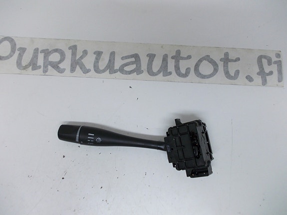Nissan almera n16 monitoimikatkaisin pyyhin 2000