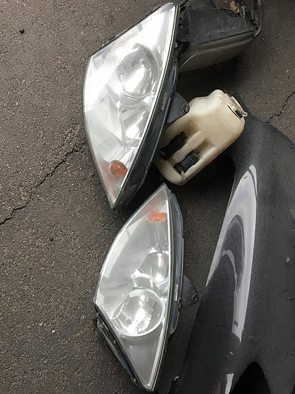 Ford focus -02 facelift ajovalot