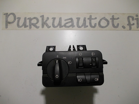 Bmw 3 e46 valokatkaisin 2002