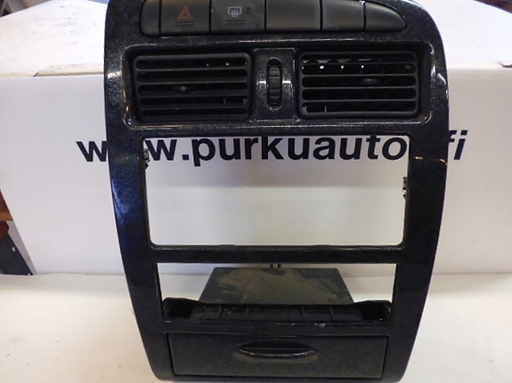 Toyota avensis Sisusta muut 1999