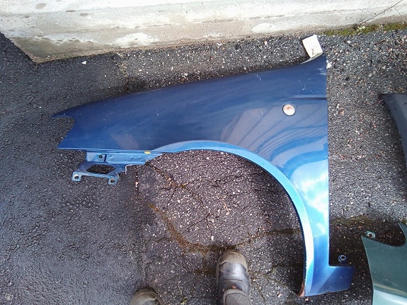 Fiat punto lokasuoja vasen 2002