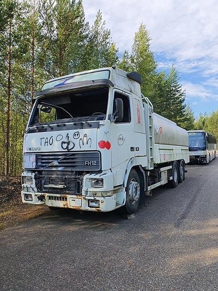 Volvo FH12 varaosina