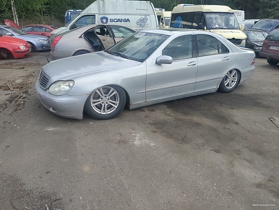 Mercedes-Benz S320 3.2 bensiini automaatti